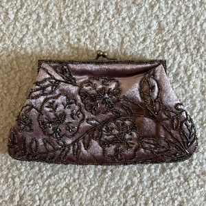 Beautiful small beaded clutch! Really good condition, delicate and soft!